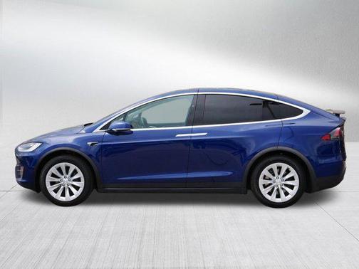 2017 Tesla Model X 75D