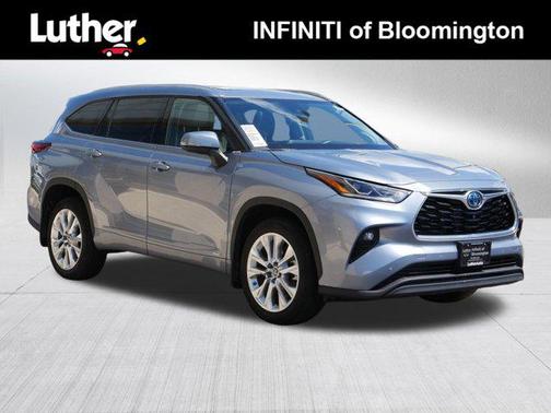 2022 Toyota Highlander Hybrid Limited
