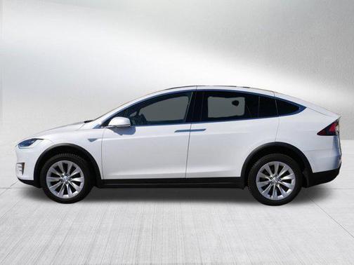 2016 Tesla Model X 90D