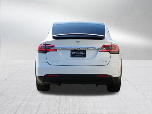 2016 Tesla Model X 90D