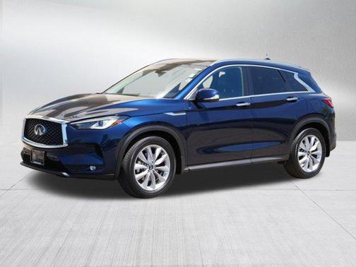 2022 INFINITI QX50 ESSENTIAL AWD