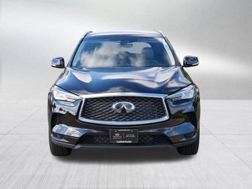 2023 INFINITI QX50 LUXE AWD