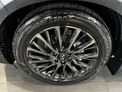 2026 INFINITI QX80 AUTOGRAPH AWD