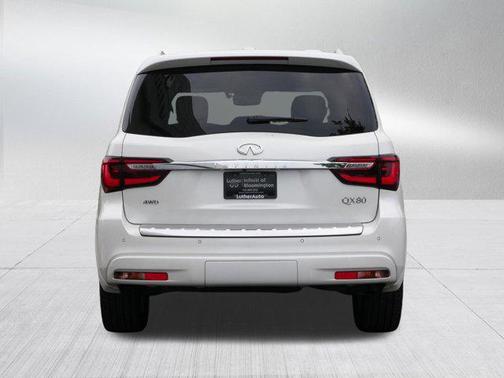 2024 INFINITI QX80 SENSORY AWD