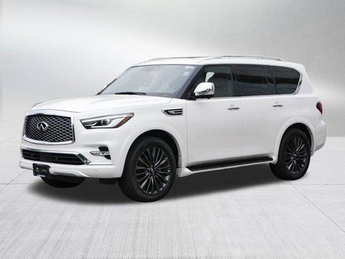 2024 INFINITI QX80 SENSORY AWD