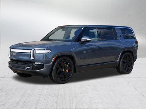 2023 Rivian R1S Adventure