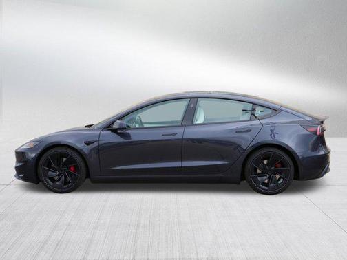 2024 Tesla Model 3 Performance