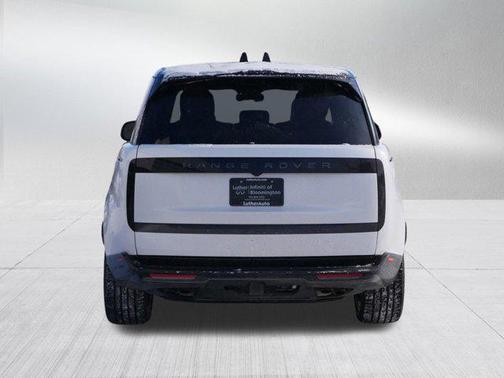 2024 Land Rover Range Rover SE