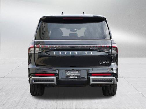 2025 INFINITI QX80 SENSORY AWD