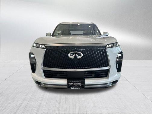 2025 INFINITI QX80 SENSORY AWD