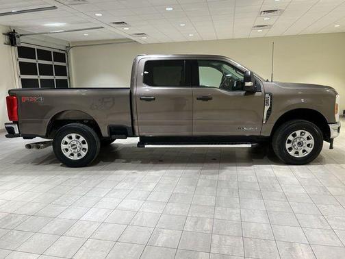 Stone Gray Metallic 2023 Ford F-250 XLT