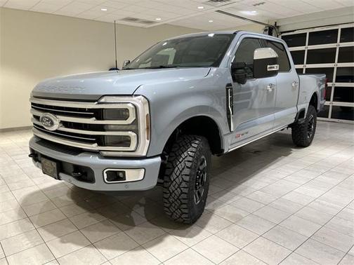 2025 Ford F-350 Platinum