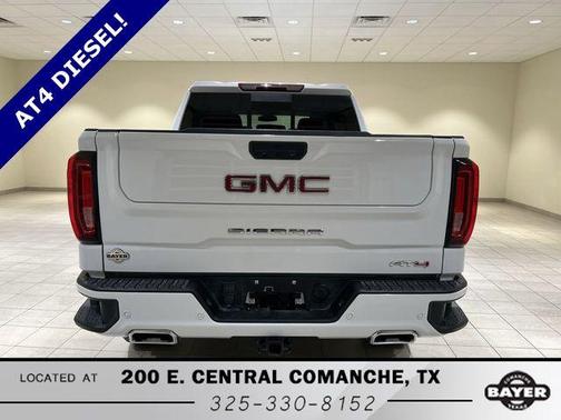 2024 GMC Sierra 1500 AT4