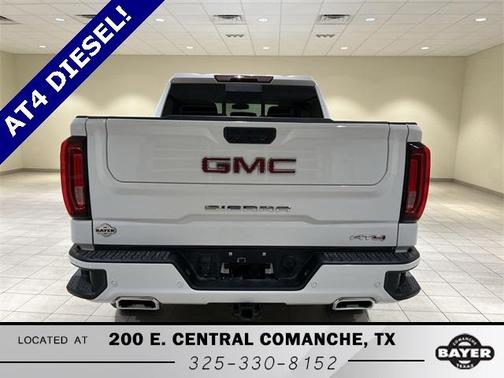 2024 GMC Sierra 1500 AT4