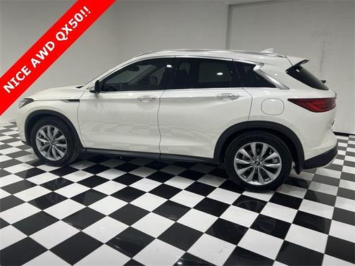 2022 INFINITI QX50 Luxe