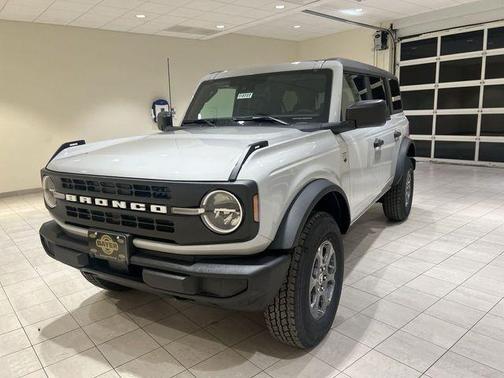 Avalanche Gray 2026 Ford Bronco Big Bend