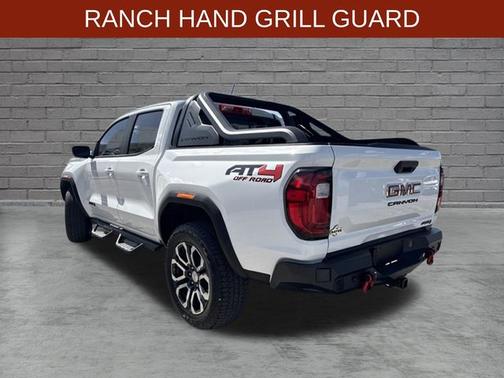 Summit White 2024 GMC Canyon AT4