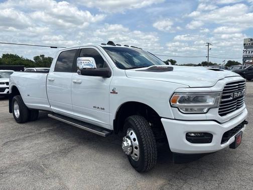 Bright White Clearcoat 2023 RAM 3500 Laramie