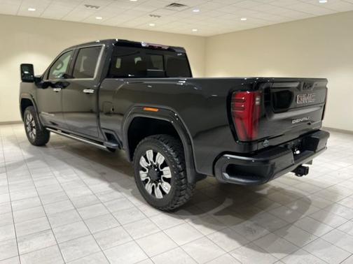 Onyx Black 2024 GMC Sierra 2500 Denali