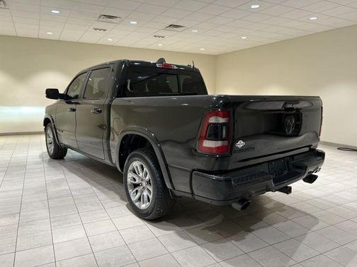 Diamond Black 2019 RAM 1500 Laramie