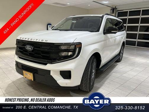 Star White 2025 Ford Expedition Active