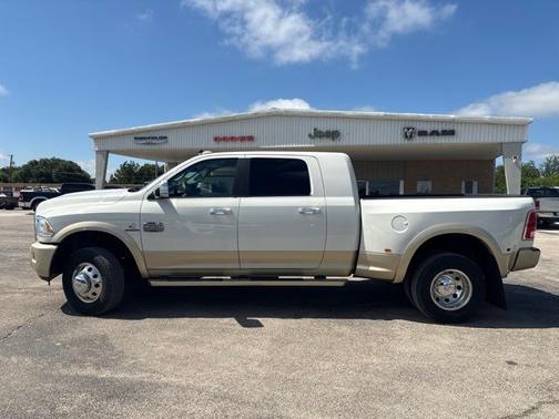 Pearl White 2016 RAM 3500 Laramie Longhorn