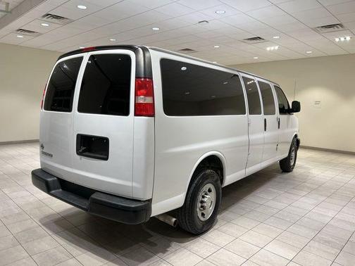 2023 Chevrolet Express 3500 LS