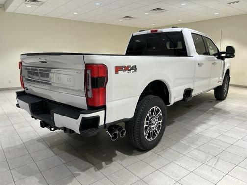 Star White Metallic Tri-Coat 2026 Ford F-350 Platinum