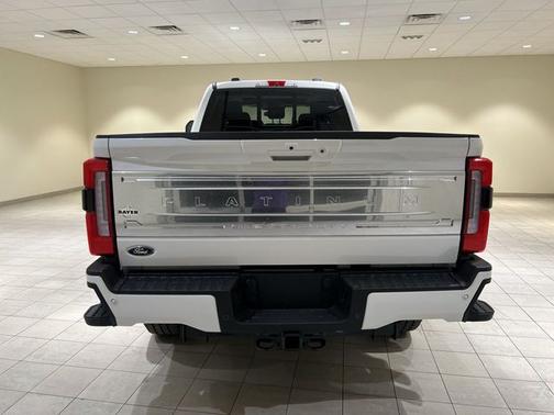 Star White Metallic Tri-Coat 2026 Ford F-350 Platinum