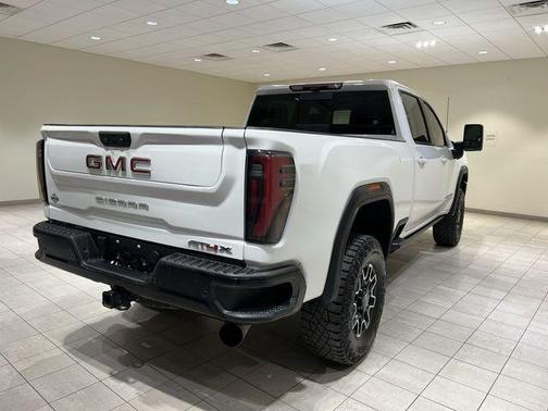 Summit White 2024 GMC Sierra 2500 AT4X
