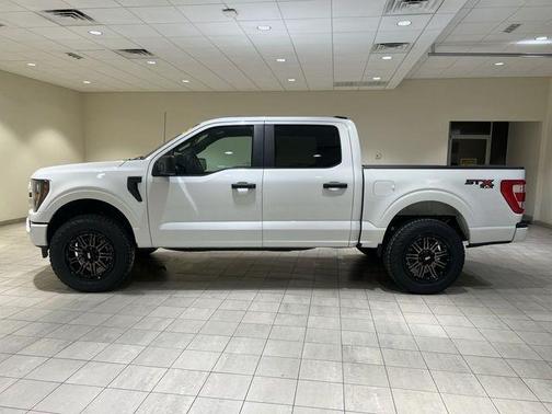 Oxford White 2023 Ford F-150 XL