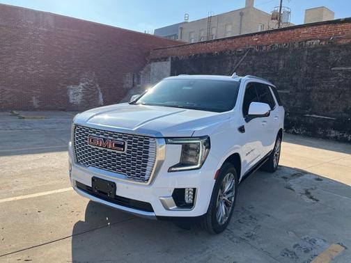 Summit White 2022 GMC Yukon Denali