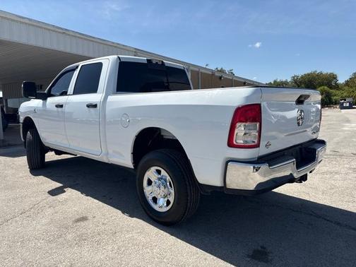 Bright White Clearcoat 2024 RAM 3500 Tradesman