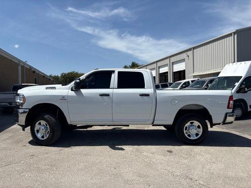 Bright White Clearcoat 2024 RAM 3500 Tradesman