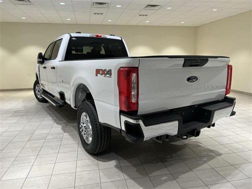 2026 Ford F-350 XLT