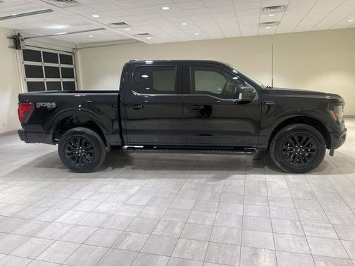 Agate Black Metallic 2025 Ford F-150 XLT