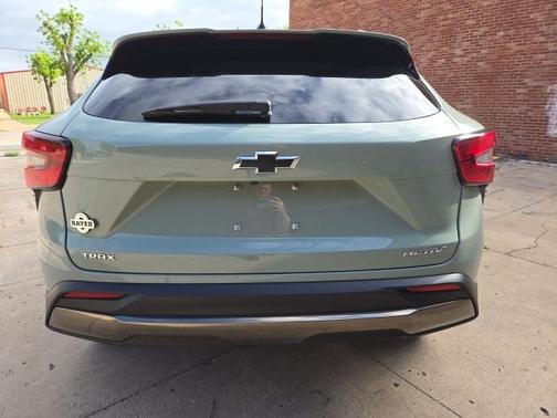 Cacti Green 2026 Chevrolet Trax ACTIV