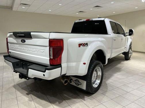 2022 Ford F-450 Lariat