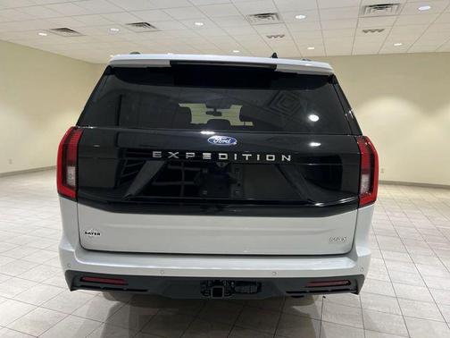 Oxford White 2025 Ford Expedition Max XL