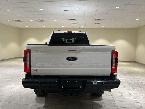 2024 Ford F-350 Lariat Super Duty