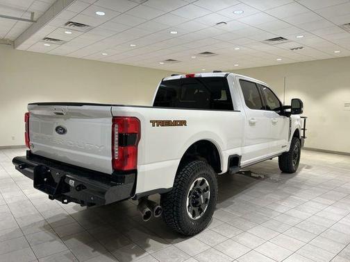 2024 Ford F-350 Lariat Super Duty