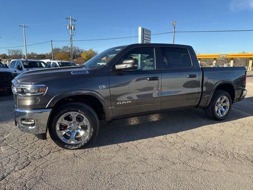Granite Crystal Metallic Clearcoat 2026 RAM 1500 Big Horn/Lone Star