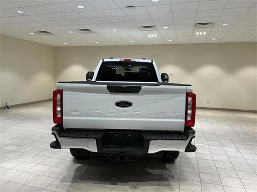 2025 Ford F-350 XLT