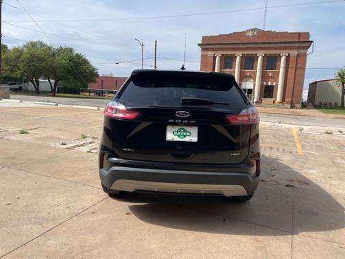 Black Metallic 2022 Ford Edge SEL