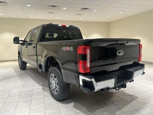 Agate Black Metallic 2026 Ford F-250