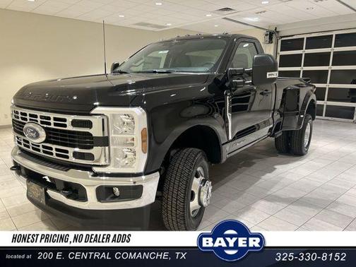 Agate Black Metallic 2026 Ford F-350