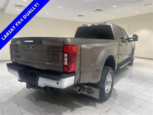 2022 Ford F-350 Lariat Super Duty
