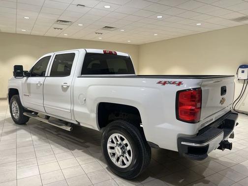 Summit White 2017 Chevrolet Silverado 2500 LT
