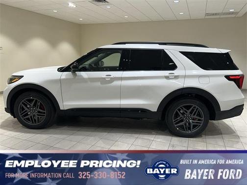 2025 Ford Explorer ST