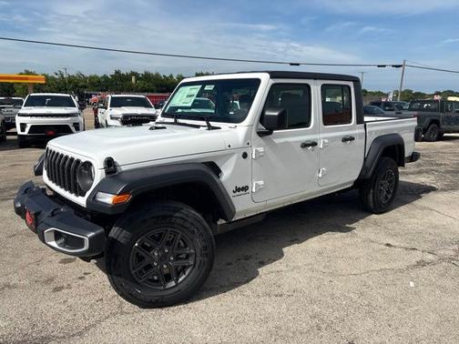 Bright White Clearcoat 2026 Jeep Gladiator Sport